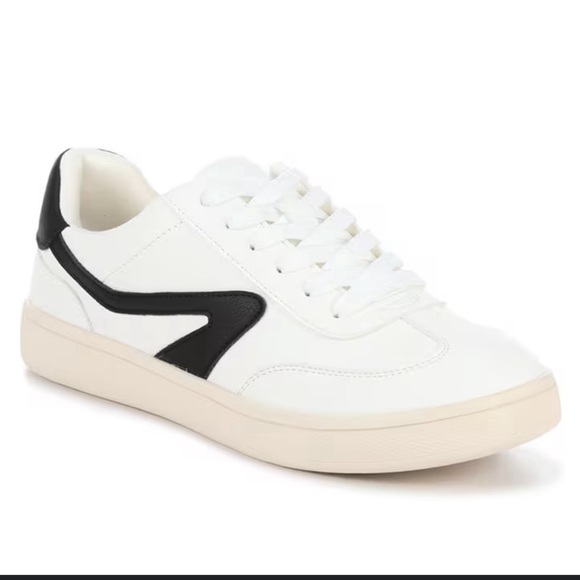 DV by Dolce Vita Shoes - Dolce Vida NWT l DV by Dolce Vida l size 7 l